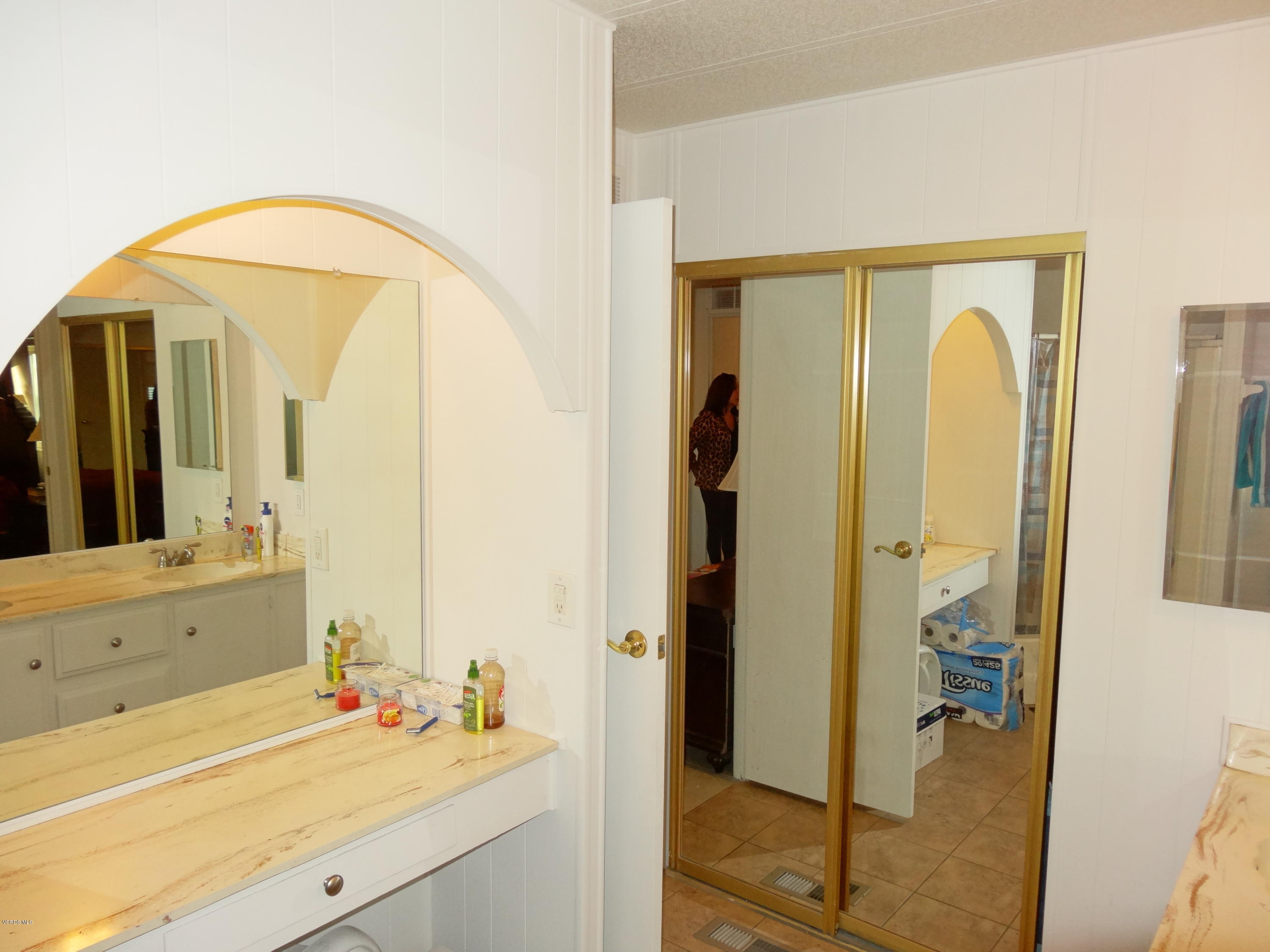 1550 Rory Lane, Unit 119 Simi Valley, CA 93063 - Photo 16 of 54 DSC01225