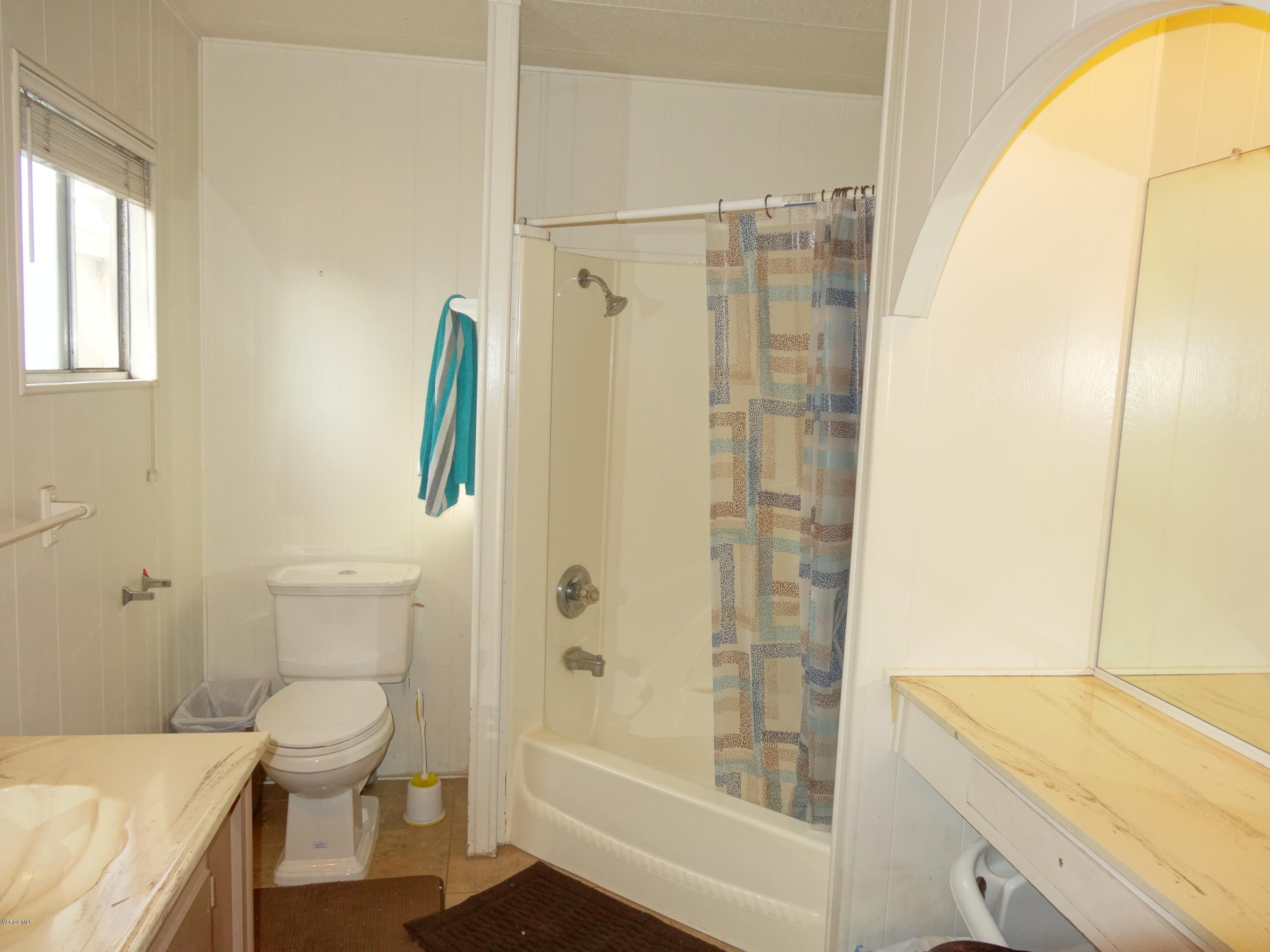 1550 Rory Lane, Unit 119 Simi Valley, CA 93063 - Photo 5 of 54 DSC01134