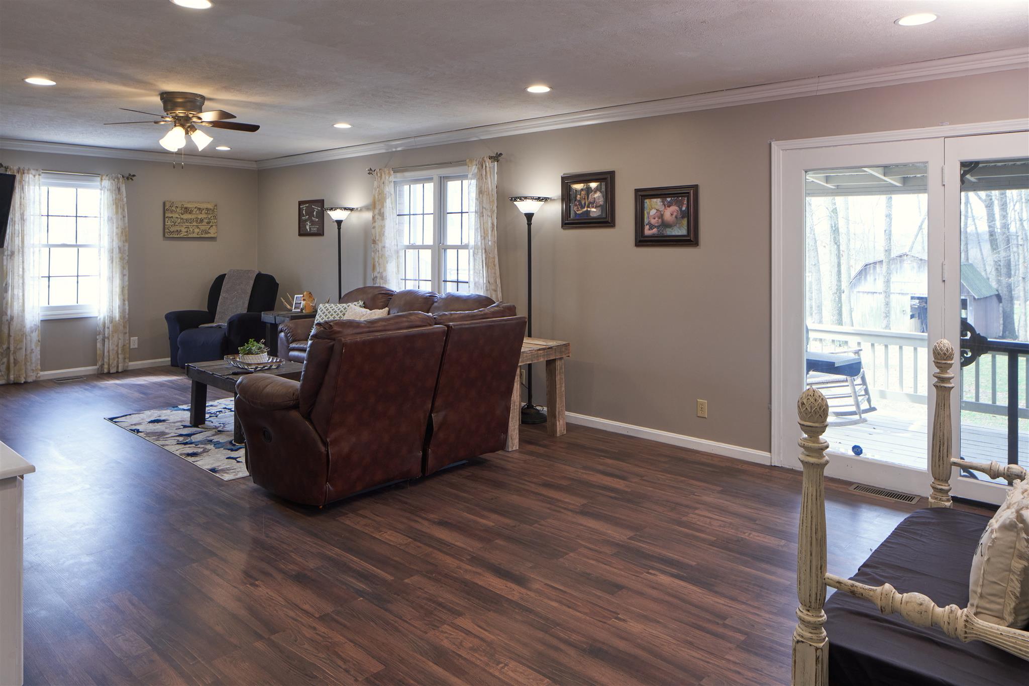 6255 Skelton Road Tennyson, IN 47637 - Photo 8 of 27 Gallery Image 8