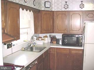 2 Valley View Road Hamilton, NJ 08620 - Photo 3 of 5
