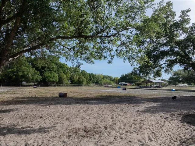 $445,000 | 3666 Ft Simmons Avenue, Fort Denaud, FL 33935