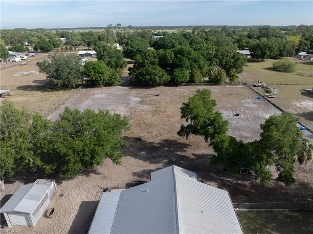 $445,000 | 3666 Ft Simmons Avenue, Fort Denaud, FL 33935