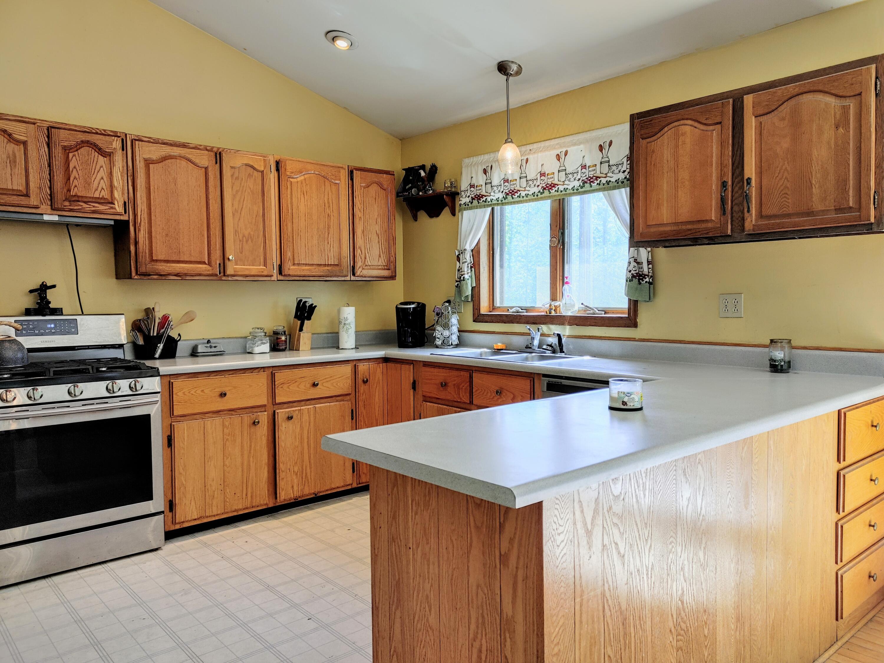 124 Luce Road Readfield, ME 04355 - Photo 7 of 59 20210524_111528_HDR~2