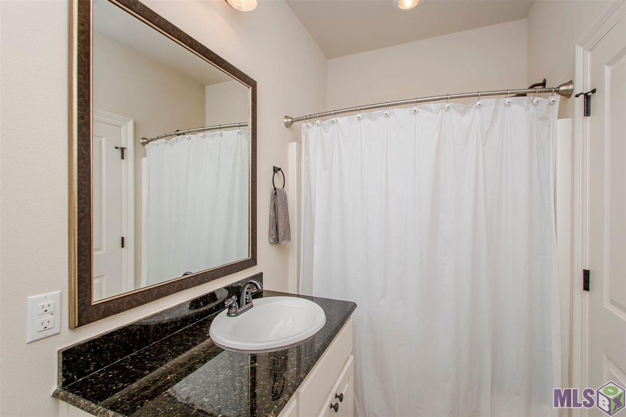 8366 Seville Court Baton Rouge, LA 70820 - Photo 16 of 19 Gallery Image 16