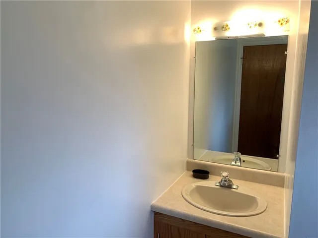 $3,695 | 20 Pine Hill Drive, Perinton, NY 14534