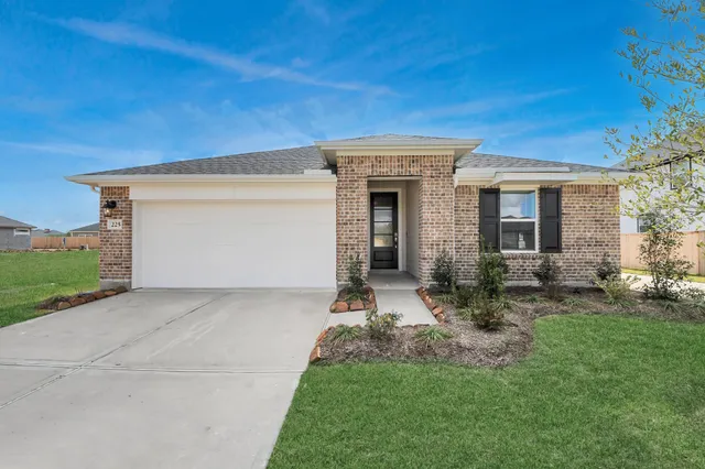$329,966 | 225 Orchard Laurel Drive, Alvin, TX 77511