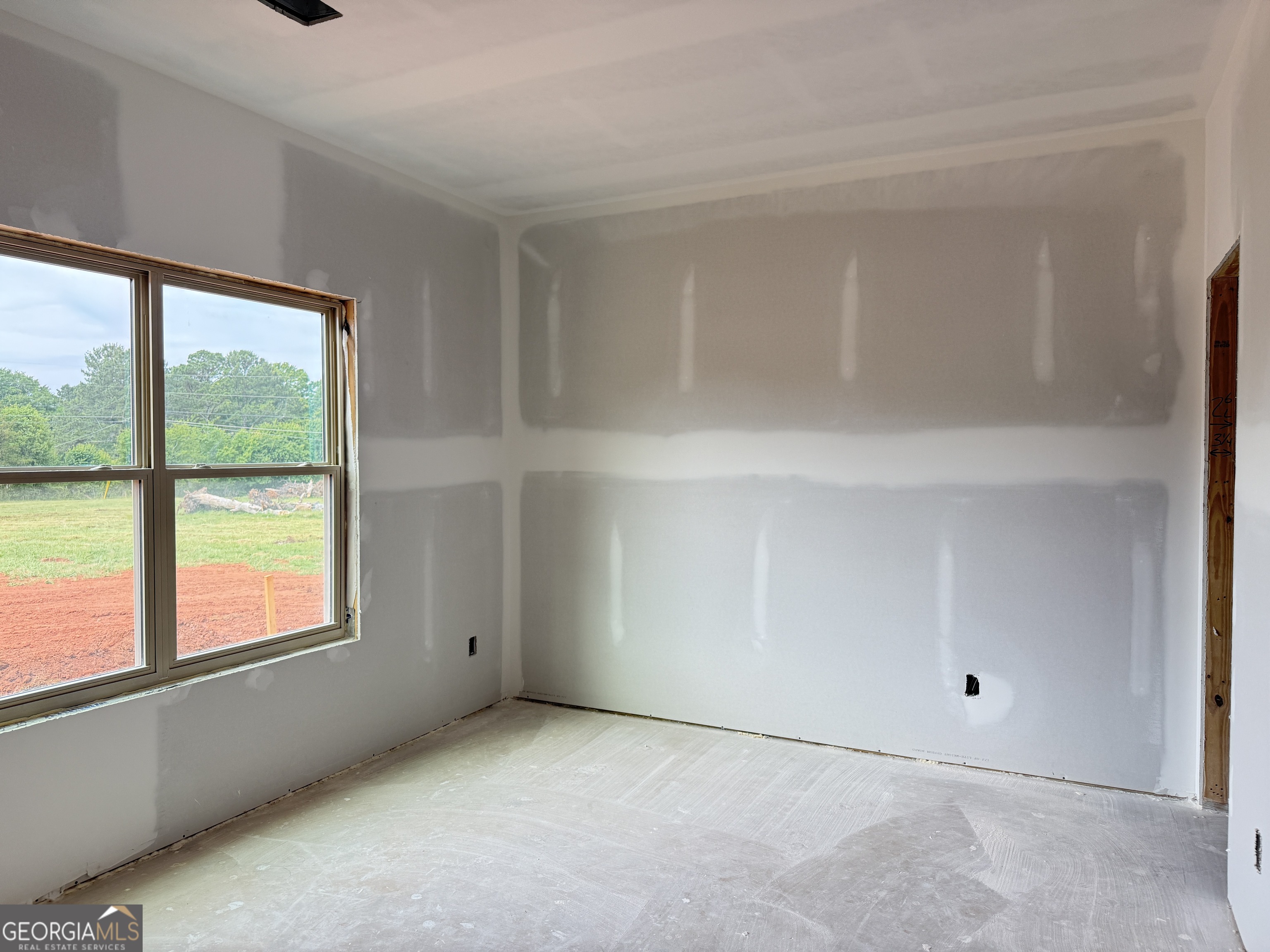 355 Merrybrook Road Williamson, GA 30292 - Photo 6 of 33