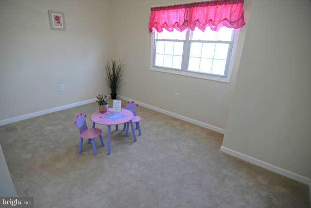 8685 Pine Tree Road Jessup, MD 20794 - Photo 21 of 30 Bedroom
