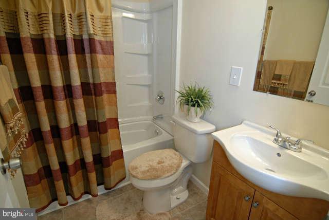 8685 Pine Tree Road Jessup, MD 20794 - Photo 23 of 30 Bath