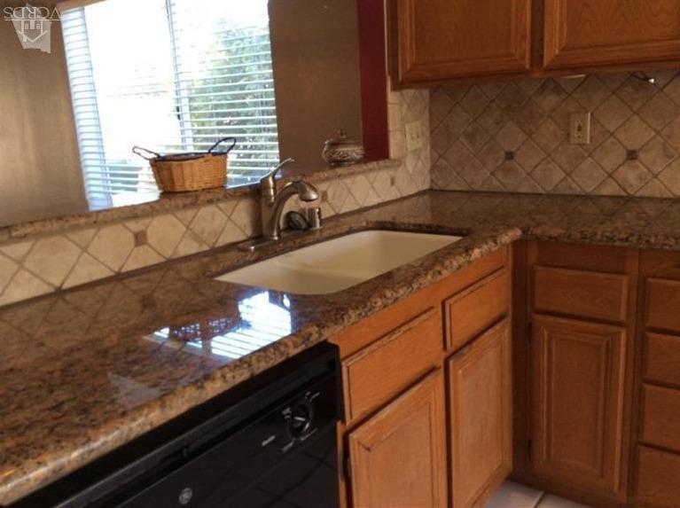 65 Valley Crest Road, Unit 74 Simi Valley, CA 93065 - Photo 5 of 25