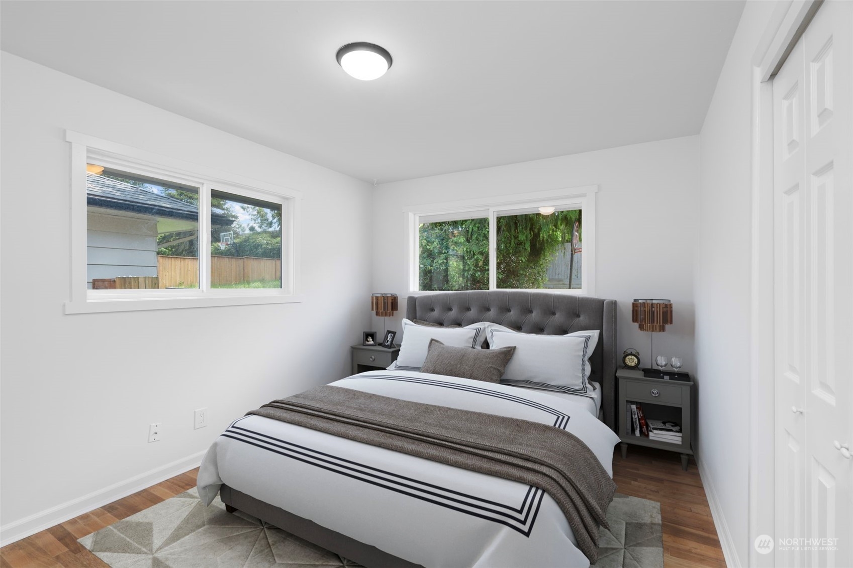 10249 Renton Avenue South Seattle, WA 98178 - Photo 11 of 31 Gallery Image 11