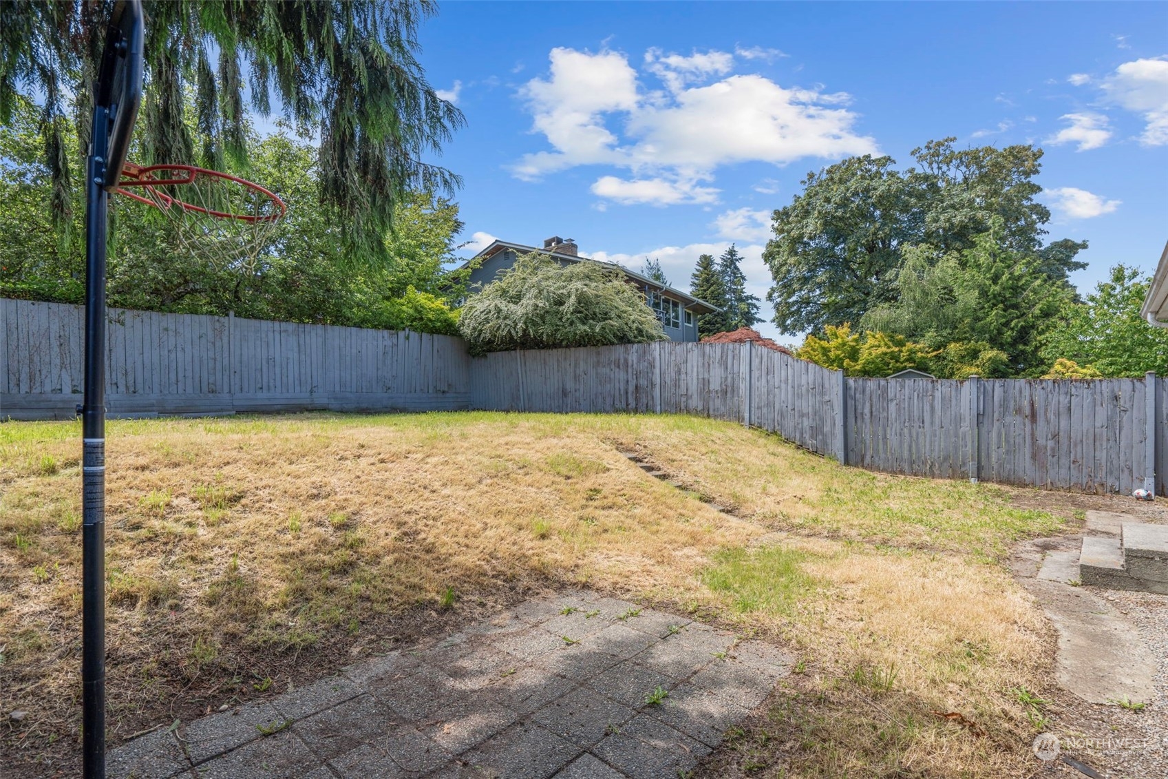 10249 Renton Avenue South Seattle, WA 98178 - Photo 21 of 31 Gallery Image 21