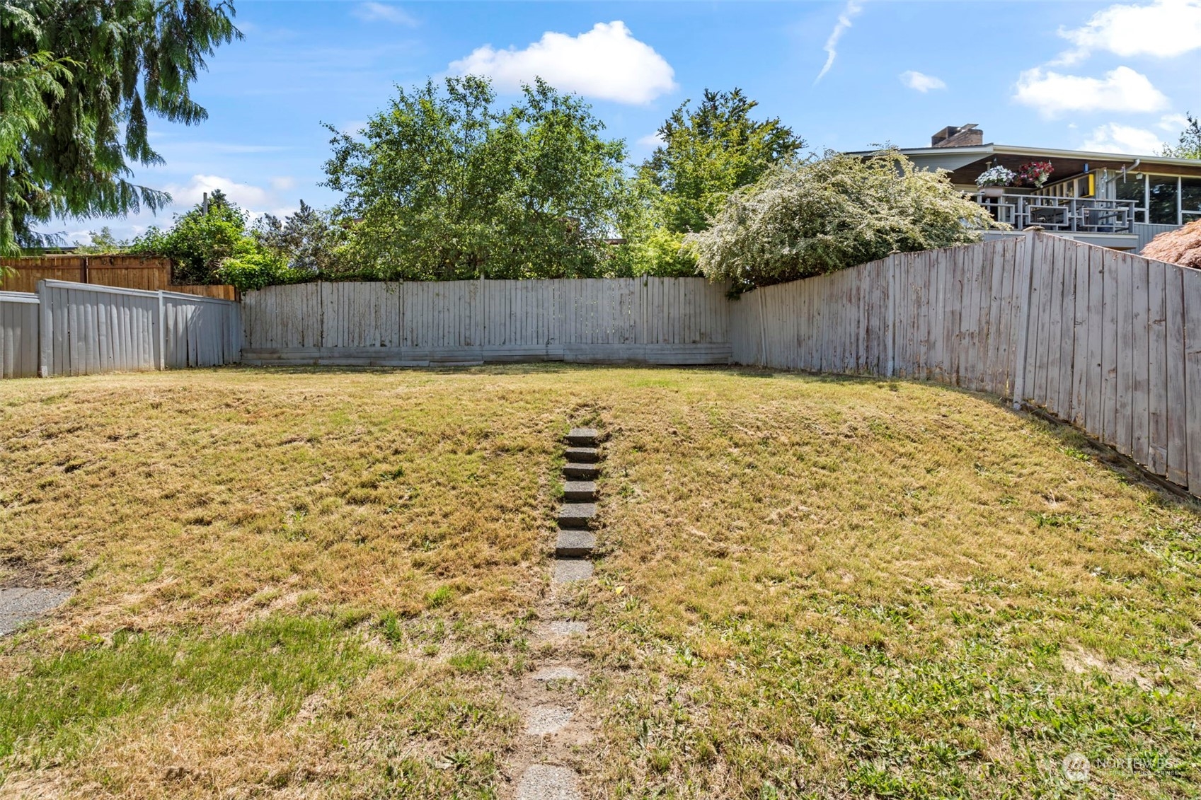10249 Renton Avenue South Seattle, WA 98178 - Photo 27 of 31 Gallery Image 27