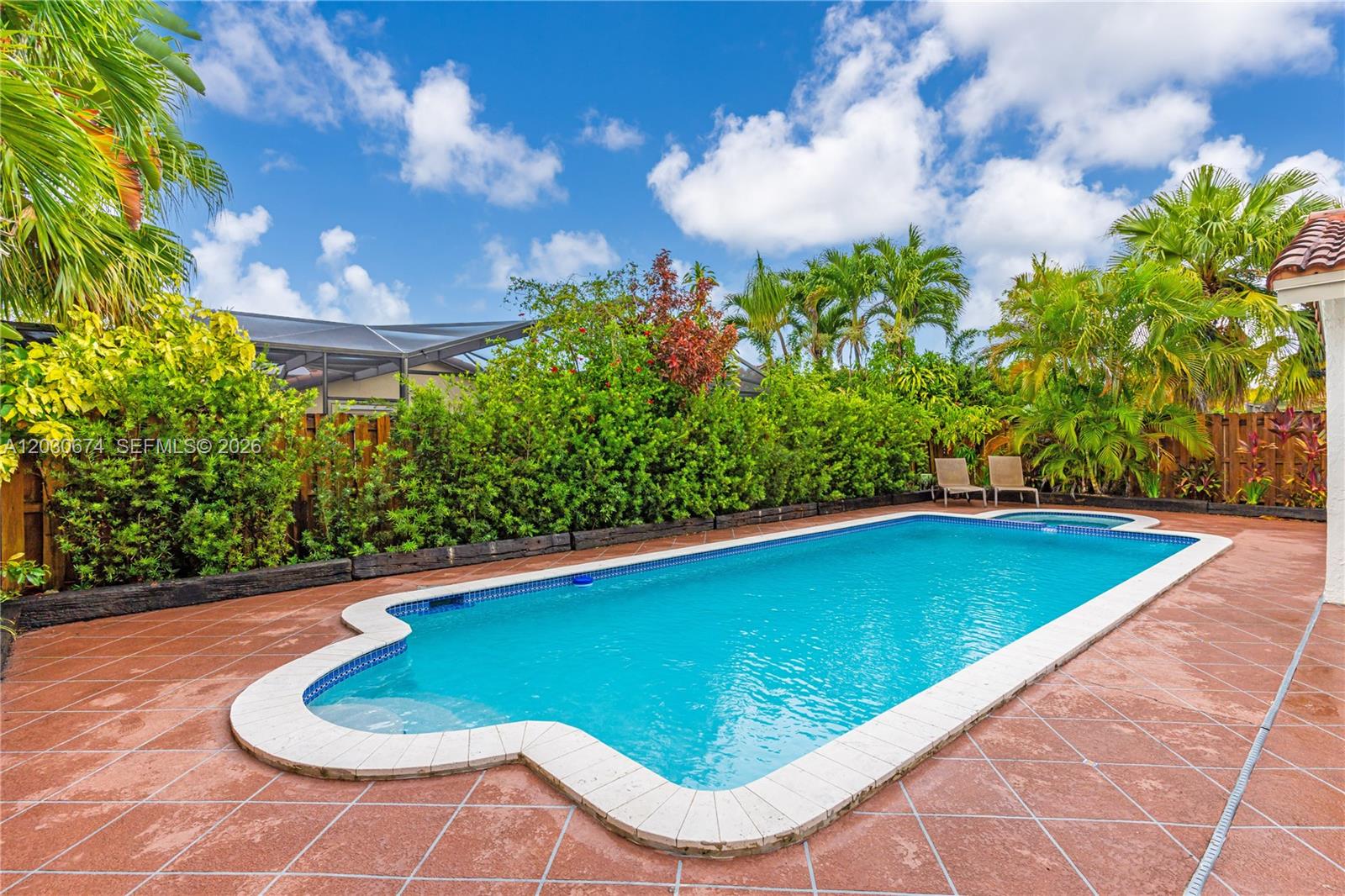 15139 Southwest 92nd Terrace Miami, FL 33196 - Photo 7 of 21