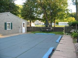 8603 Crabb Road Temperance, MI 48182 - Photo 5 of 12 541821-4.JPG