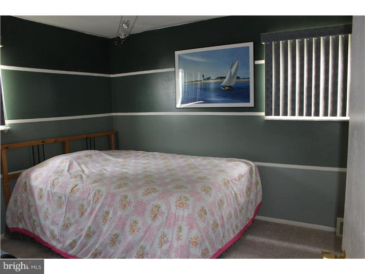 2730 Welsh Road Philadelphia, PA 19152 - Photo 11 of 21 Bedroom