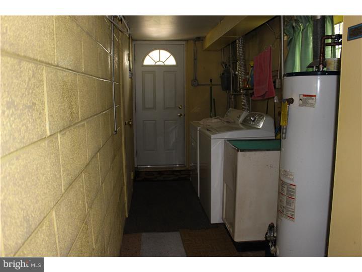 2730 Welsh Road Philadelphia, PA 19152 - Photo 16 of 21 Laundry Room