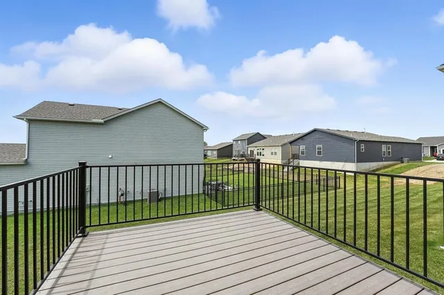 $390,000 | 12512 South Parkwood Lane, Lee's Summit, MO 64086