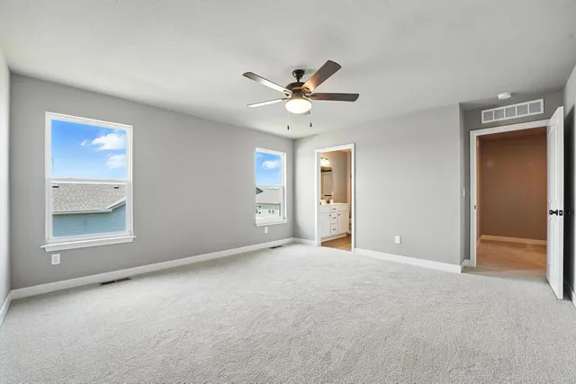 $390,000 | 12512 South Parkwood Lane, Lee's Summit, MO 64086