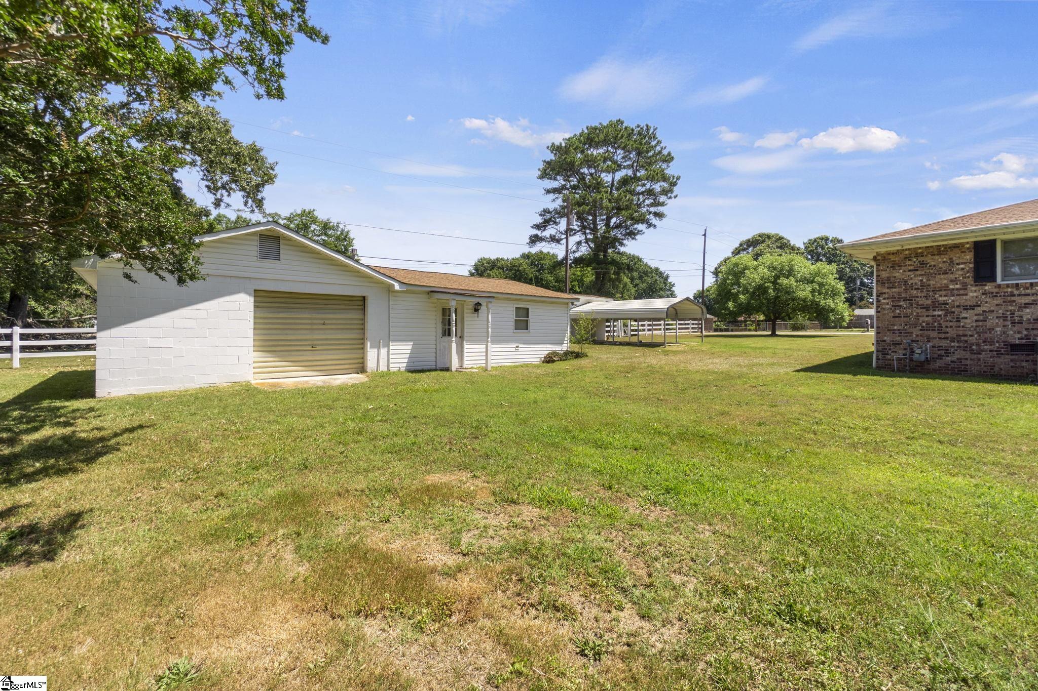 301 Park Road Belton, SC 29627 - Photo 21 of 31