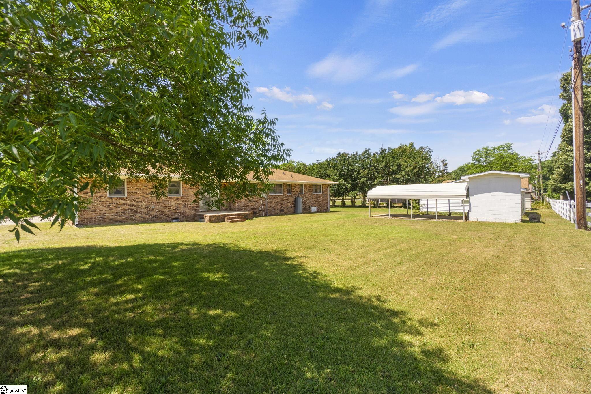301 Park Road Belton, SC 29627 - Photo 24 of 31