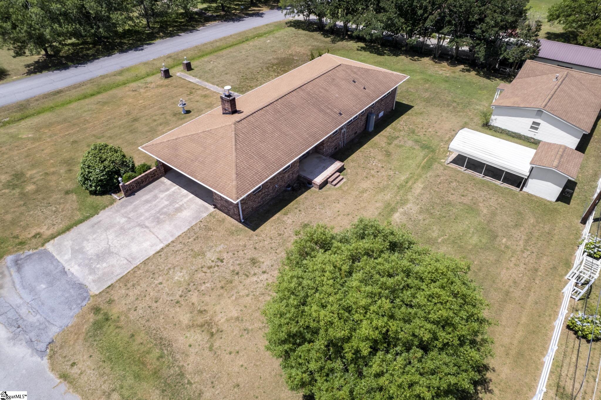 301 Park Road Belton, SC 29627 - Photo 27 of 31