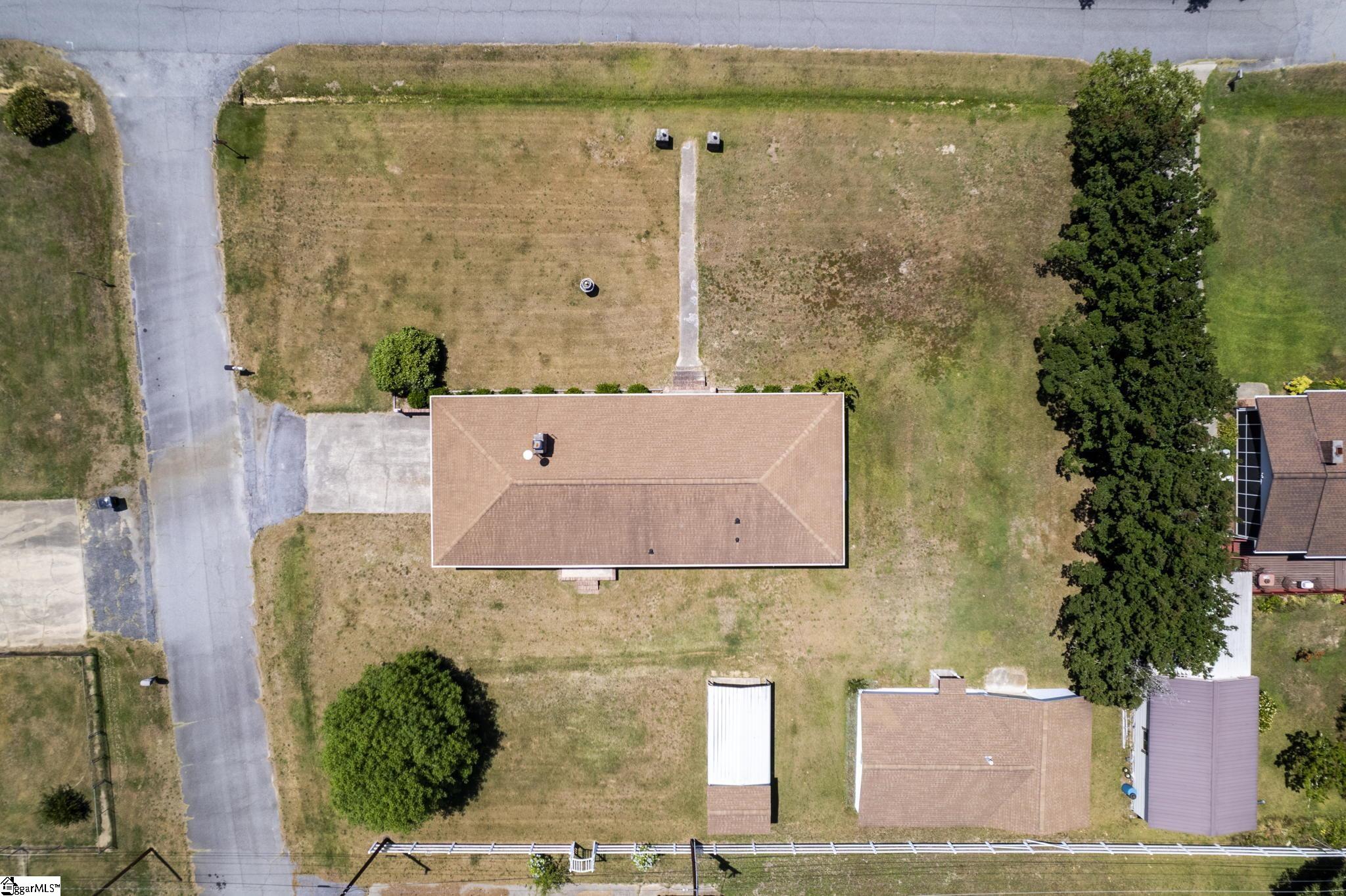 301 Park Road Belton, SC 29627 - Photo 28 of 31