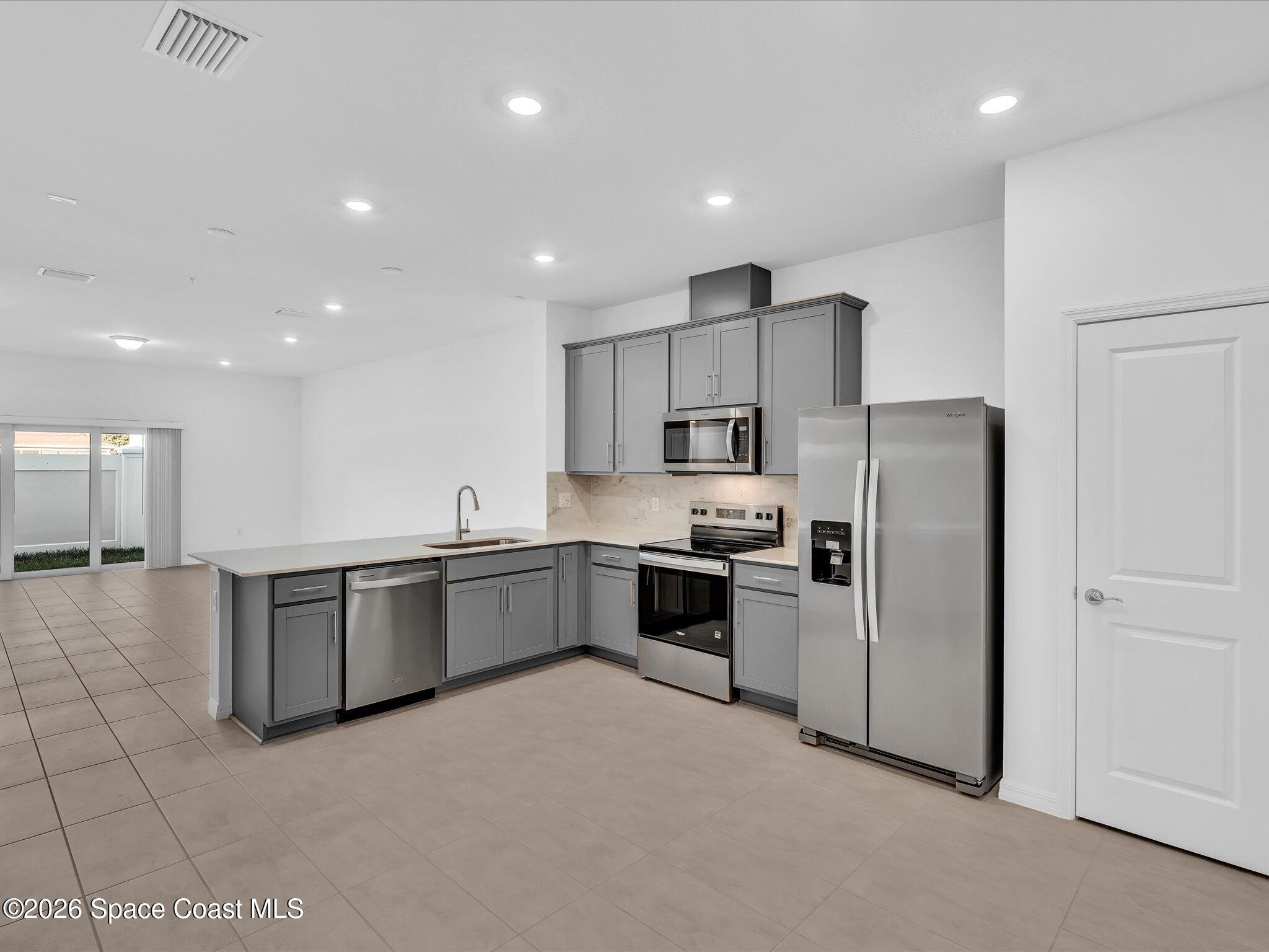 4446 Jetty Lane Palm Bay, FL 32905 - Photo 6 of 67 06-FPP00261