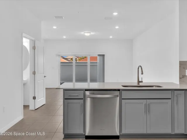 $2,100 | 4446 Jetty Lane, Palm Bay, FL 32905