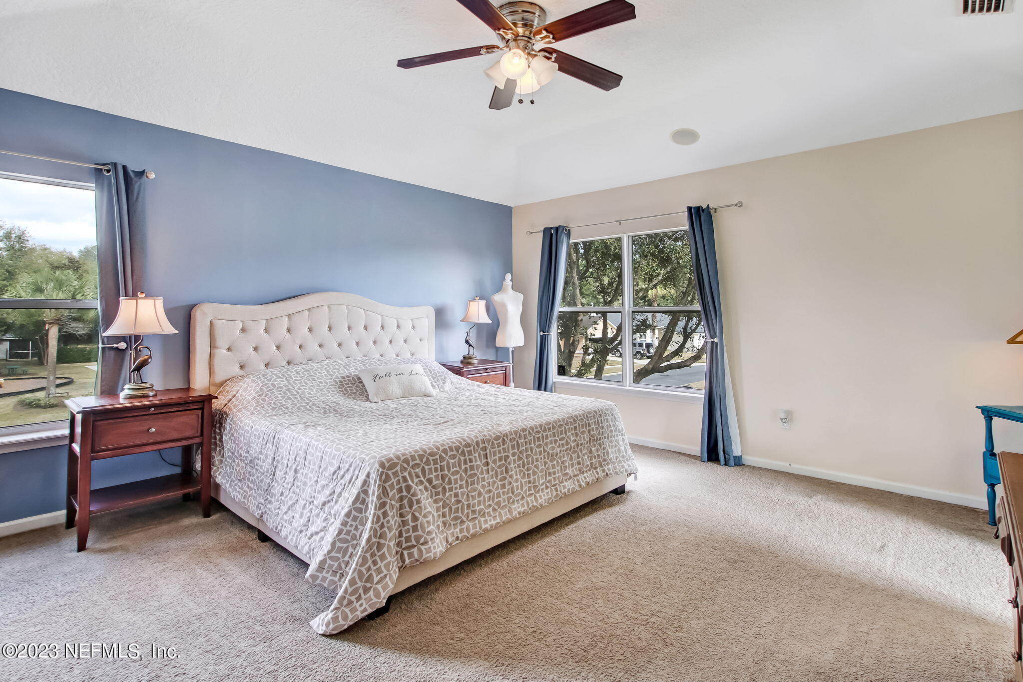 96054 Ridgewood Circle Fernandina Beach, FL 32034 - Photo 15 of 32 a bedroom with a bed and window