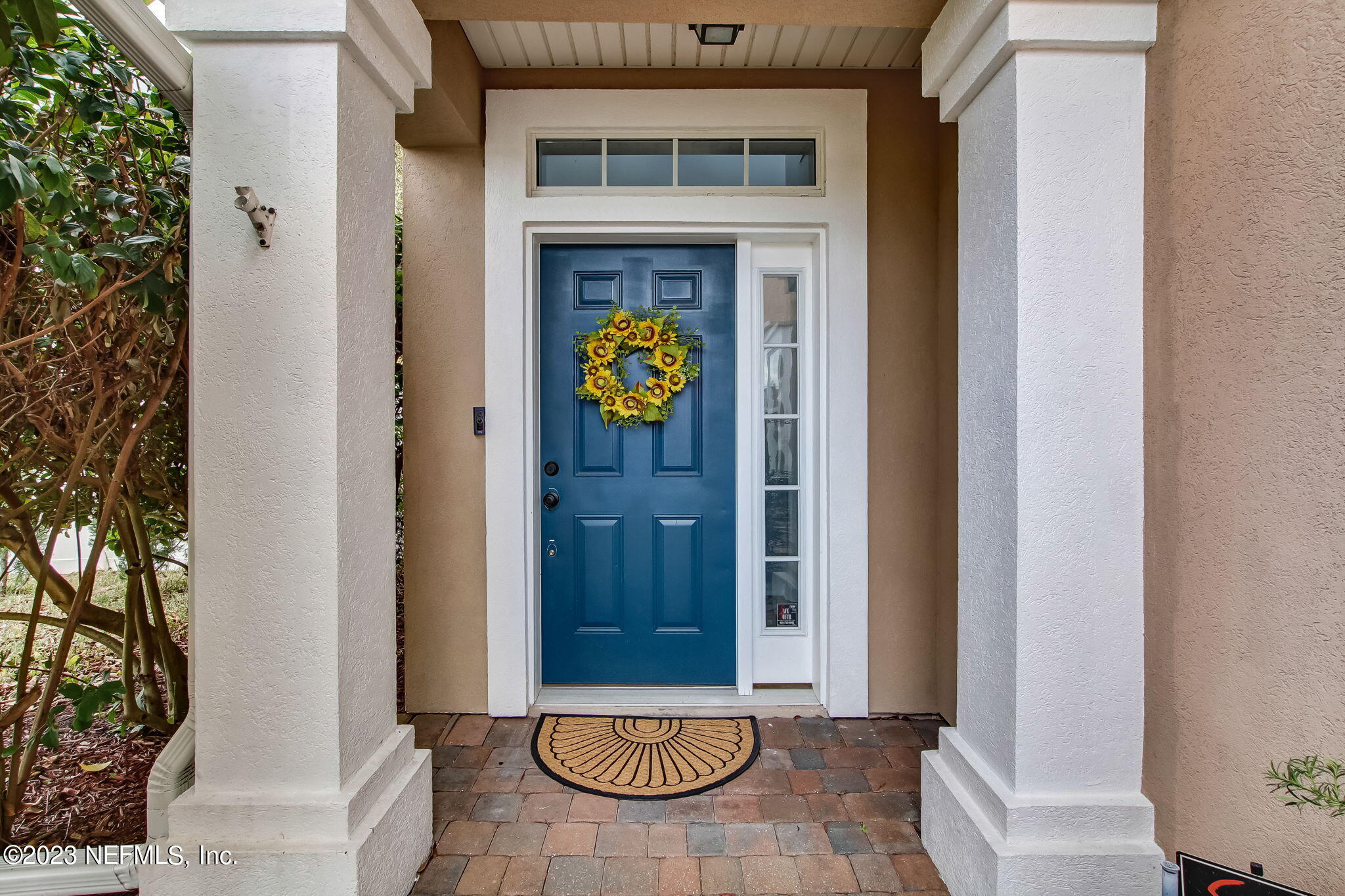 96054 Ridgewood Circle Fernandina Beach, FL 32034 - Photo 3 of 32 a view of entryway