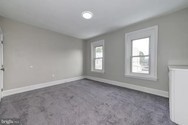 $235,900 | 424 Hunter Street, Gloucester City, NJ 08030