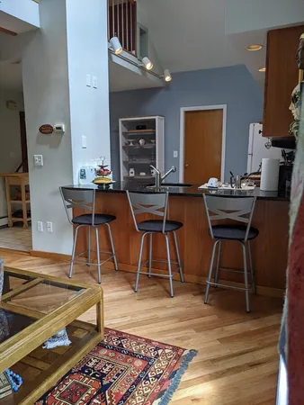 $3,200 | 184 White Street, Unit 2, Belmont, MA 02478