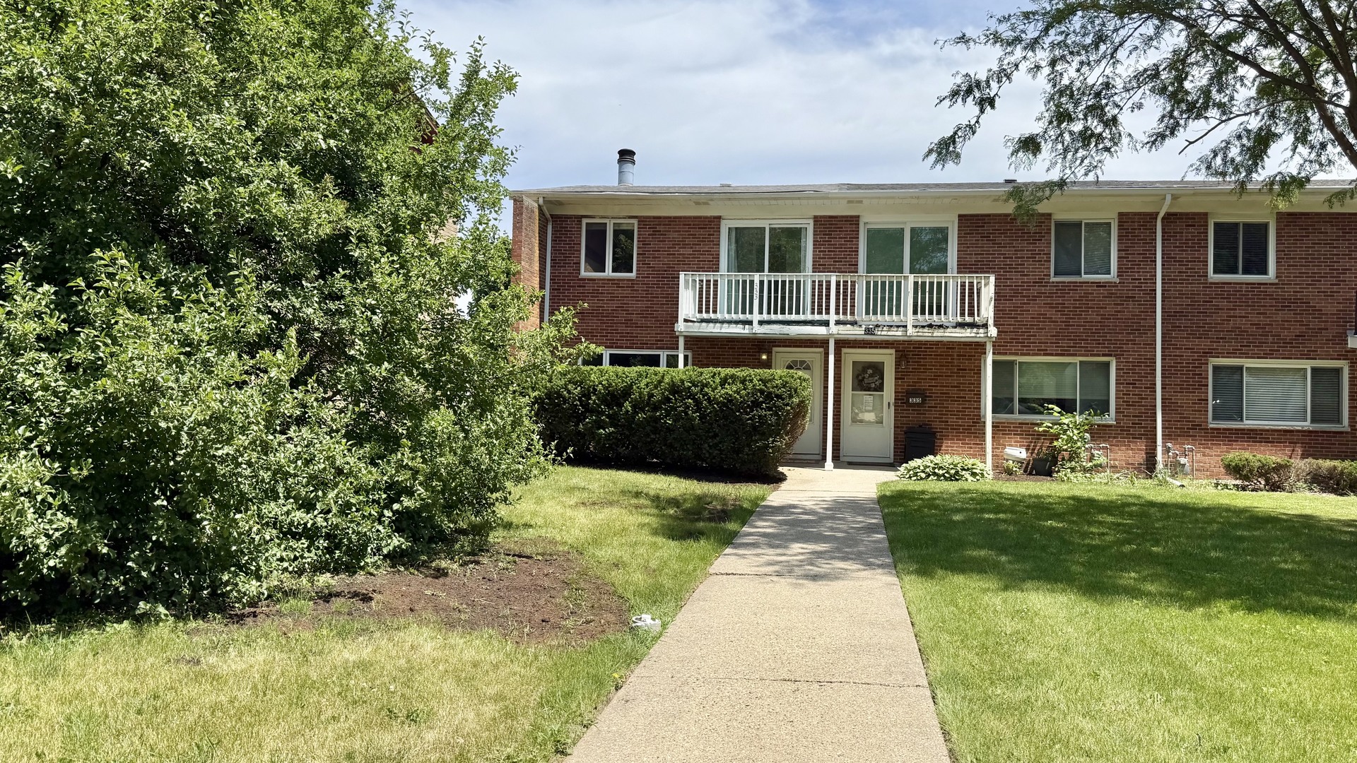 333 Cherry Valley Road Vernon Hills, IL 60061 - Photo 3 of 41