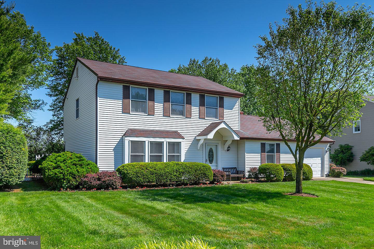 53 Manchester Road Sewell, NJ 08080 - Photo 2 of 31 Gallery Image 2