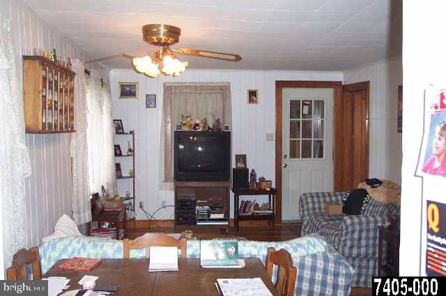102 Blue Stone Road York, PA 17406 - Photo 3 of 7 Gallery Image 3