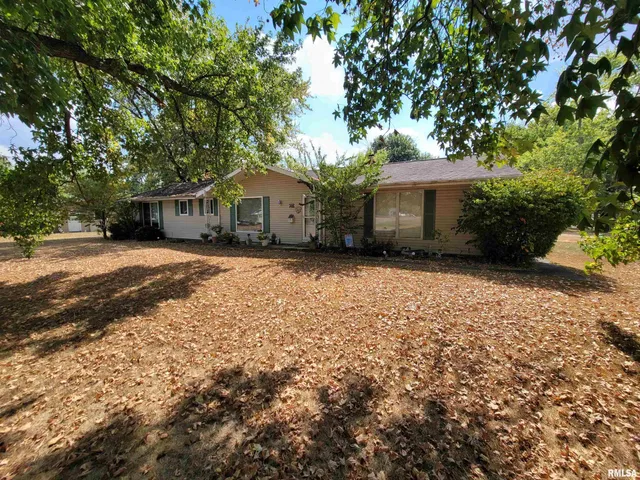 $130,000 | 1133 West Boone Street, Salem, IL 62881