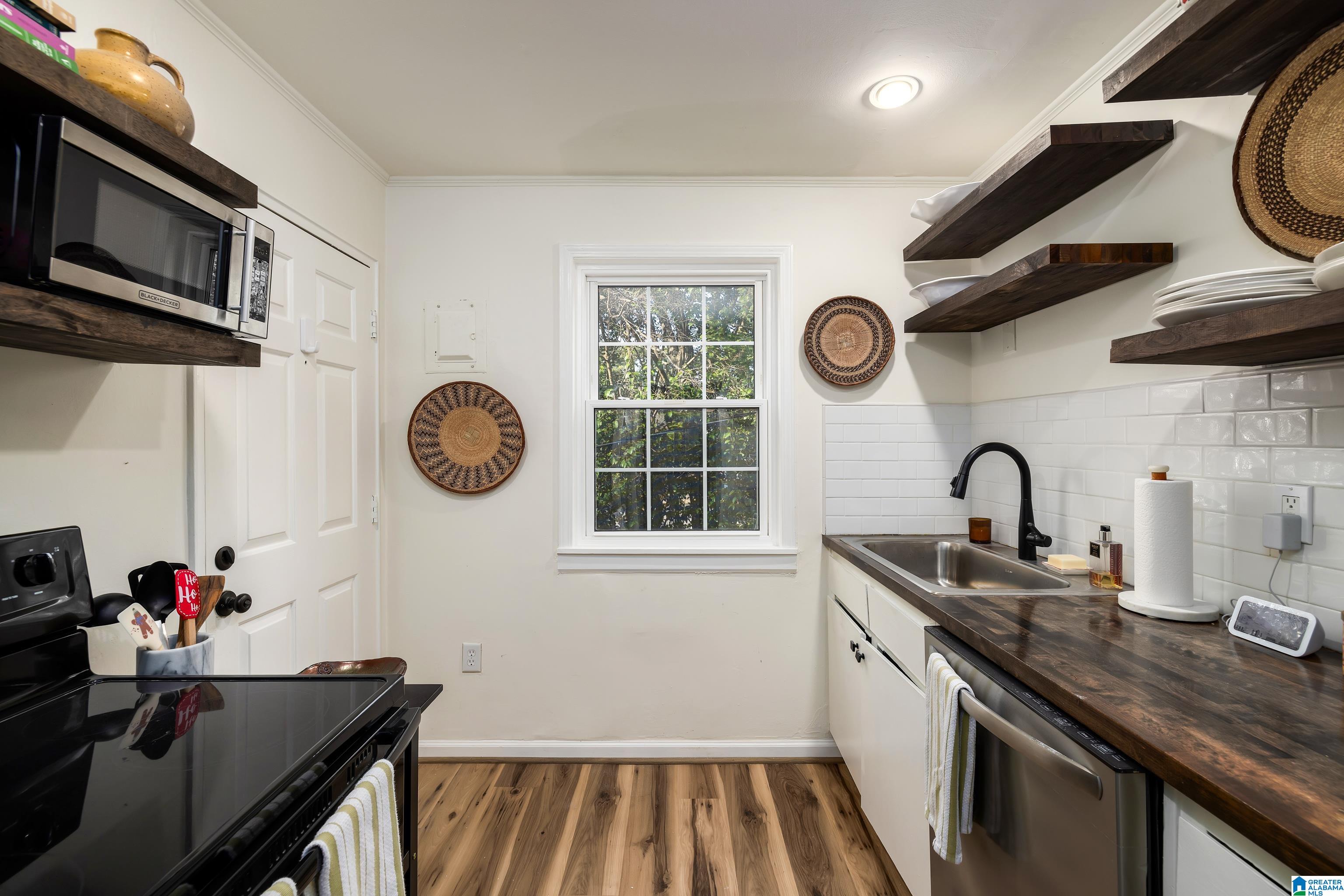 210 Fox Hall Road, Unit D Mountain Brook, AL 35213 - Photo 16 of 24