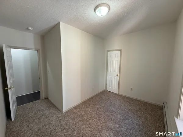 $1,650 | 834 Park Street, Unit 3W, Hartford, CT 06106