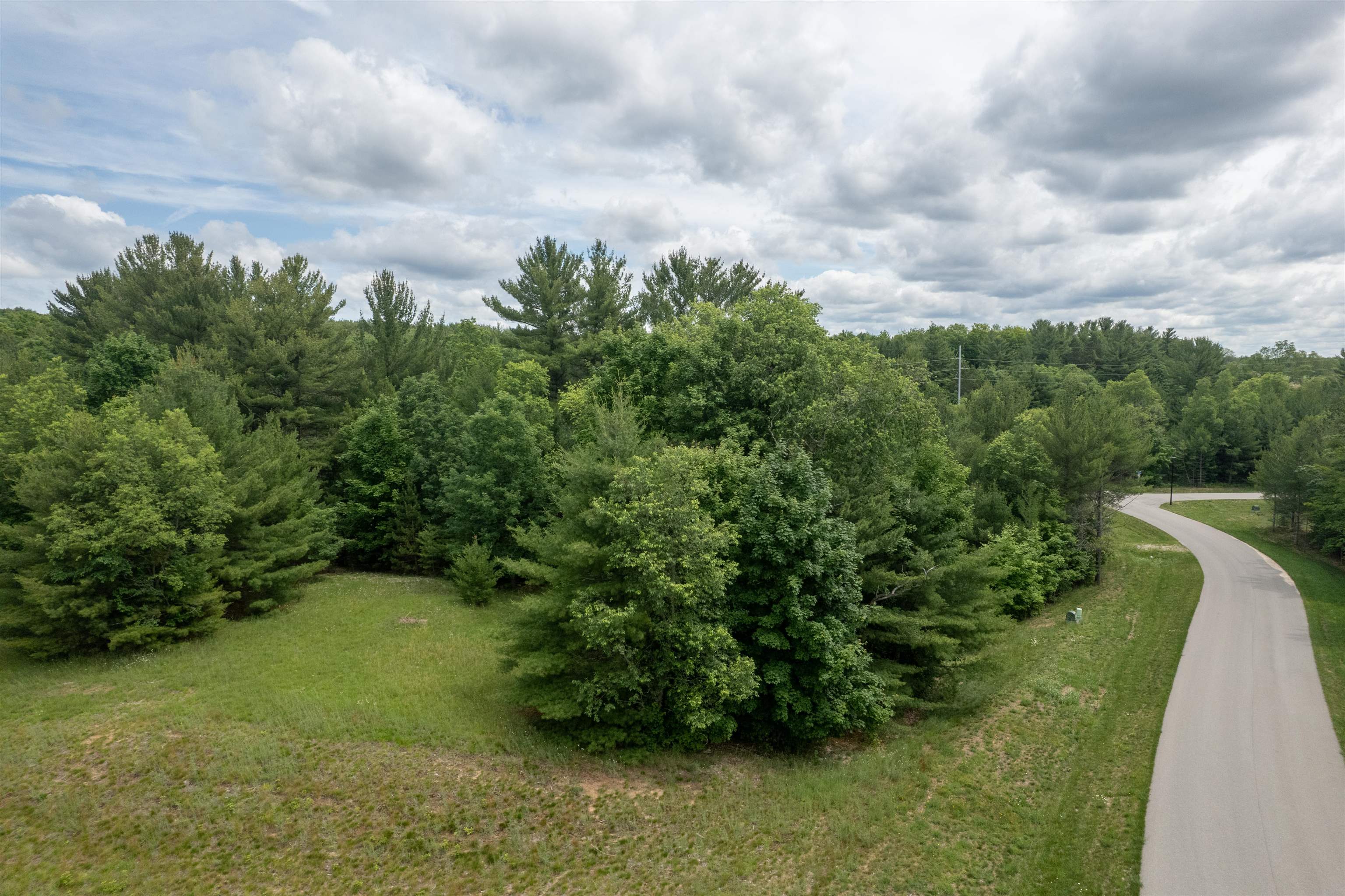 5502 Paradise Ranch Road Kingsley, MI 49649 - Photo 13 of 16 1947326-853bf107-f67a-4820-8ff3-008ed43f5f5f.JPG
