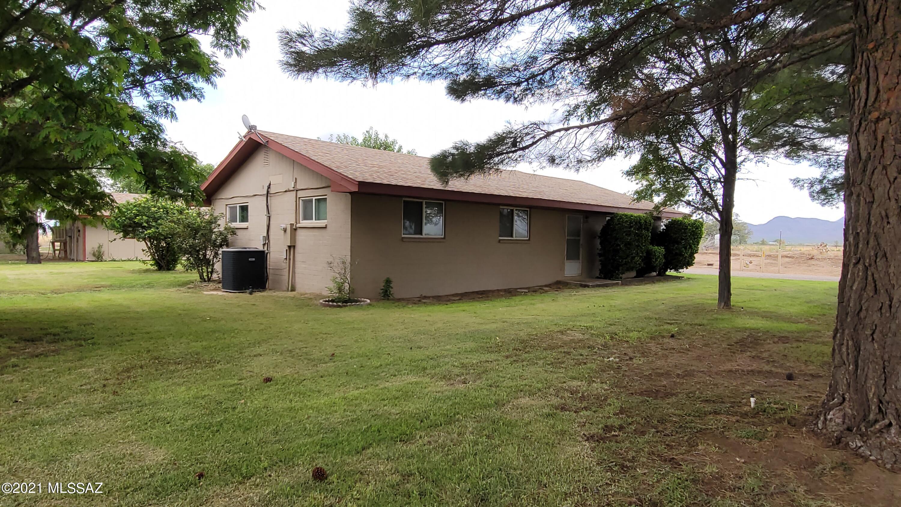 6465 Fort Grant Road Willcox, AZ 85643 - Photo 3 of 42