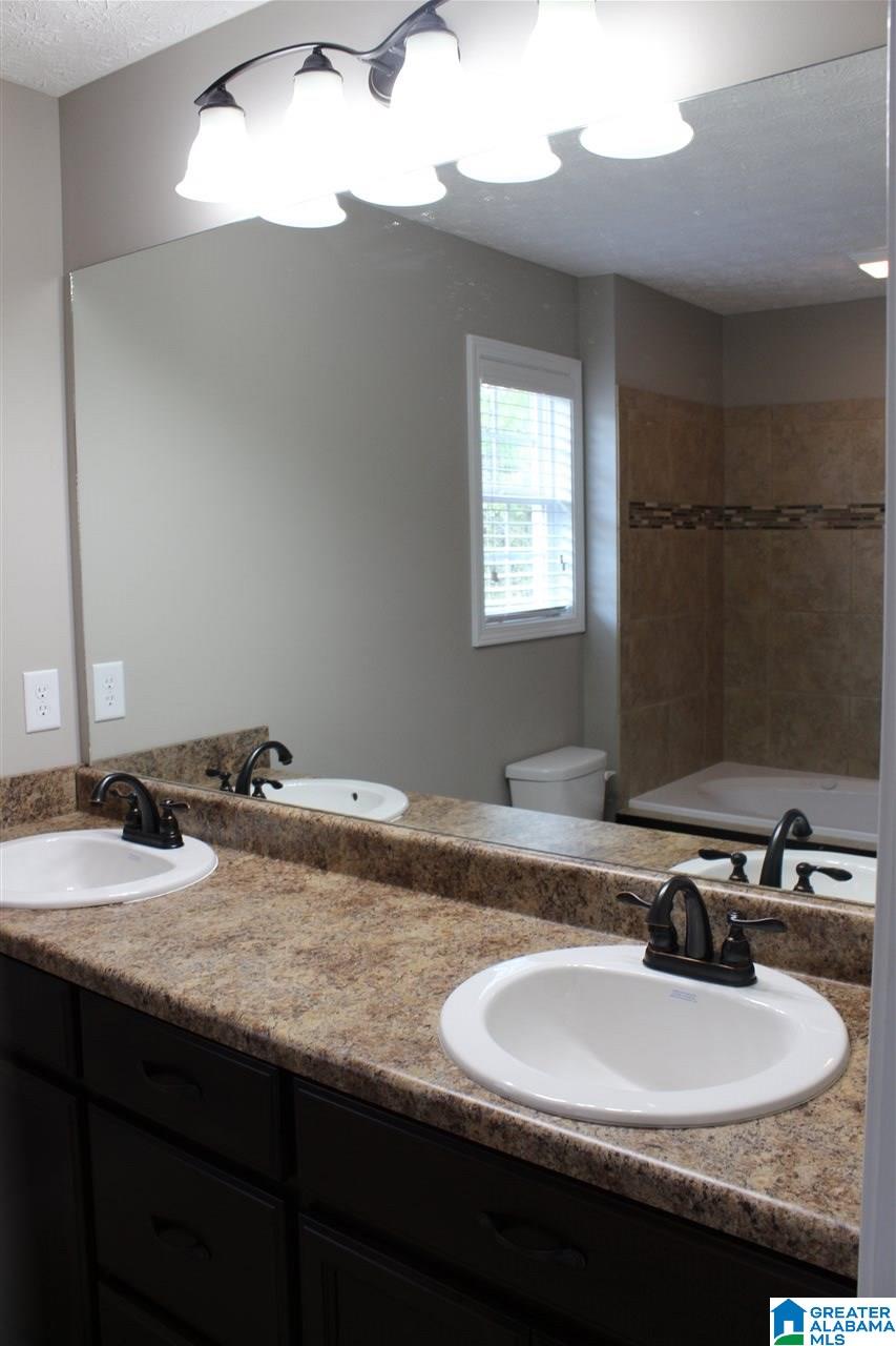 1008 Groves Pass Jacksonville, AL 36265 - Photo 7 of 9