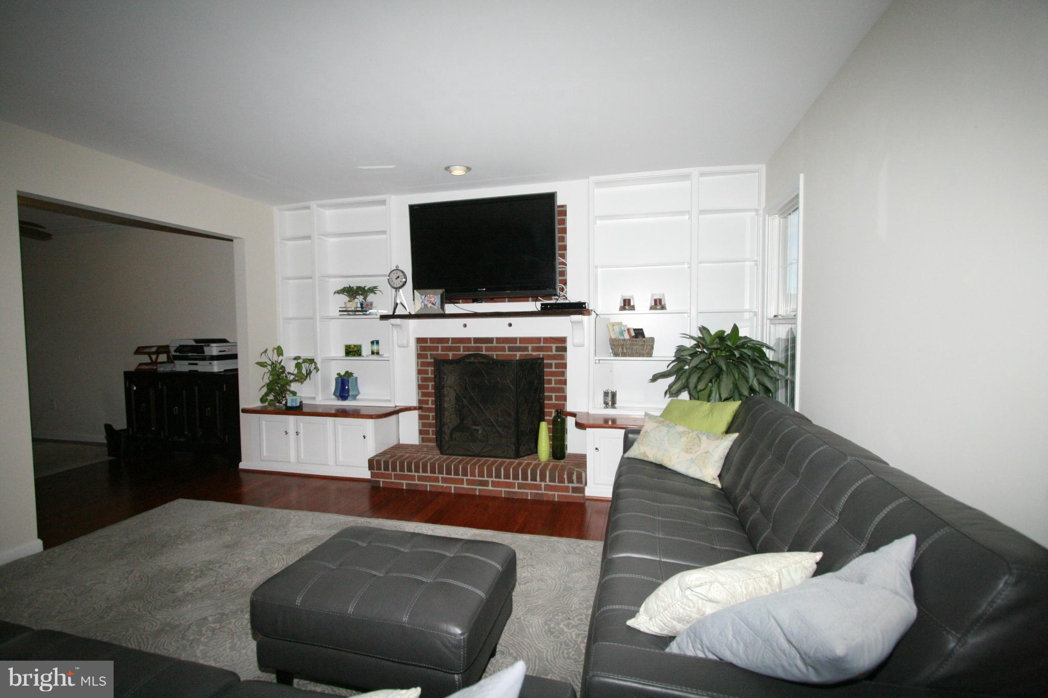 4303 Ferry Hill Court Point of Rocks, MD 21777 - Photo 7 of 30 Family Room
