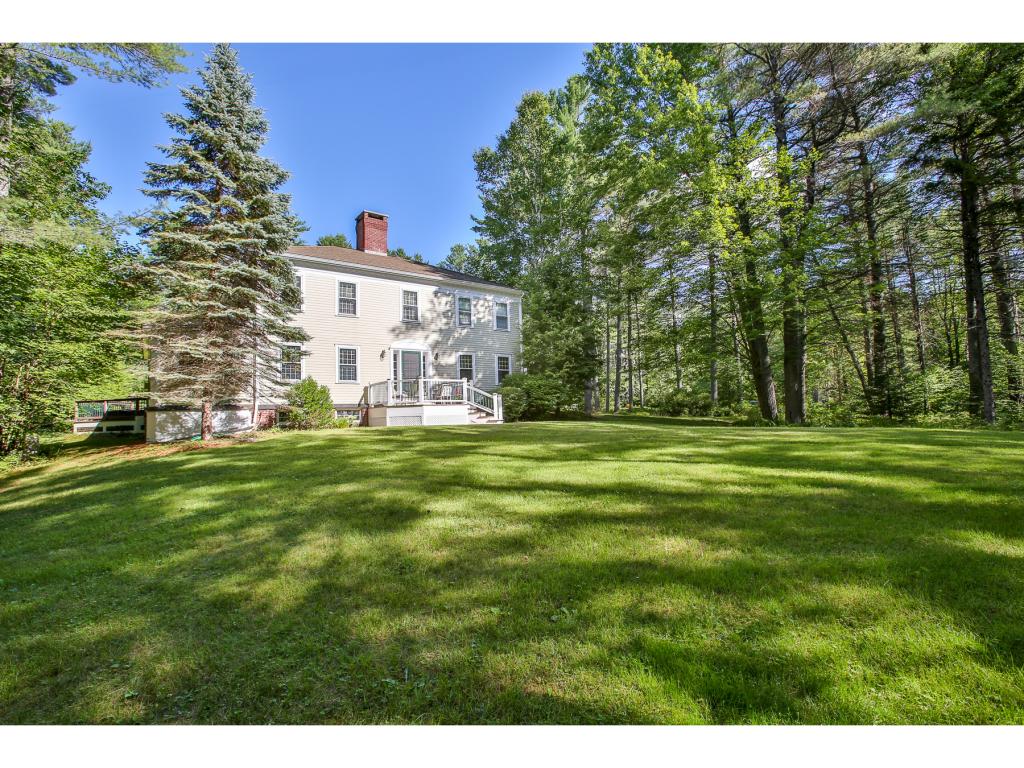 208 Stoney Brook Road New London, NH 03257 - Photo 2 of 30 Gallery Image 2