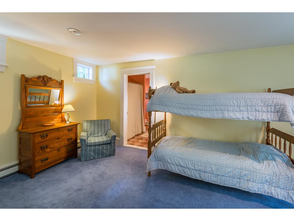 208 Stoney Brook Road New London, NH 03257 - Photo 22 of 30 Gallery Image 22