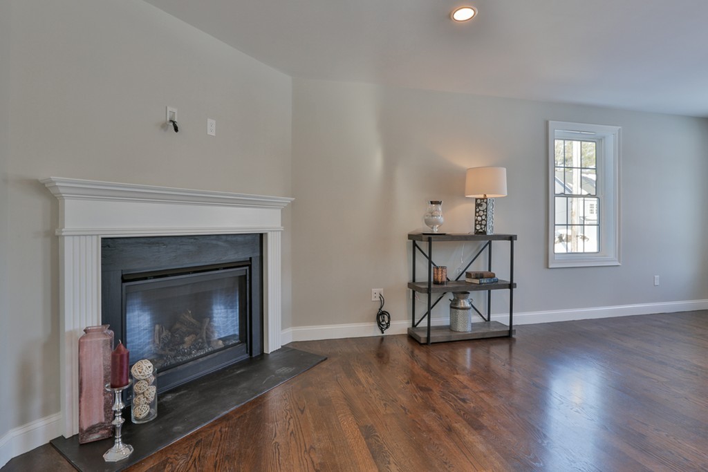 21 Pomfret Road Wilmington, MA 01887 - Photo 11 of 30 Gallery Image 11