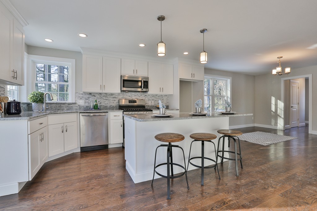 21 Pomfret Road Wilmington, MA 01887 - Photo 15 of 30 Gallery Image 15