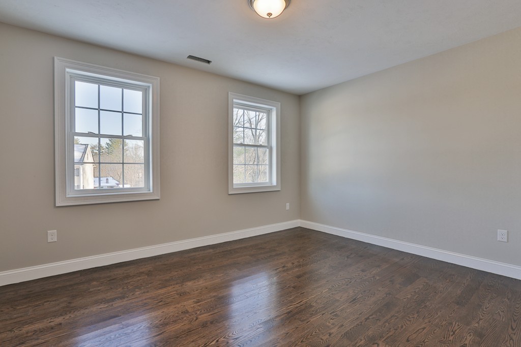 21 Pomfret Road Wilmington, MA 01887 - Photo 27 of 30 Gallery Image 27