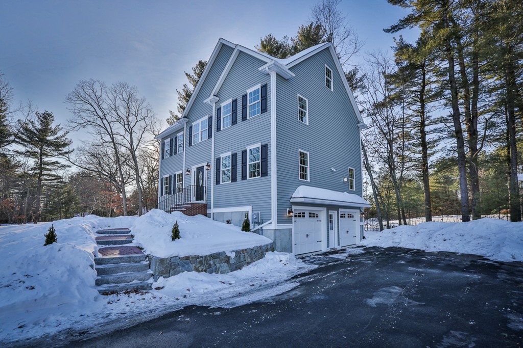 21 Pomfret Road Wilmington, MA 01887 - Photo 3 of 30 Gallery Image 3