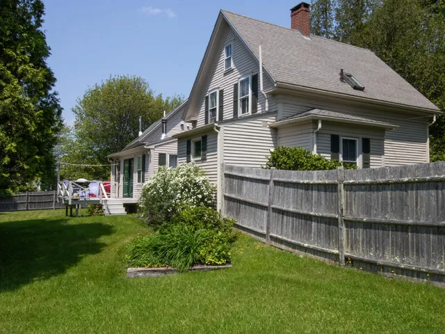 $600,000 | 2593 Bristol Road, Bristol, ME 04554